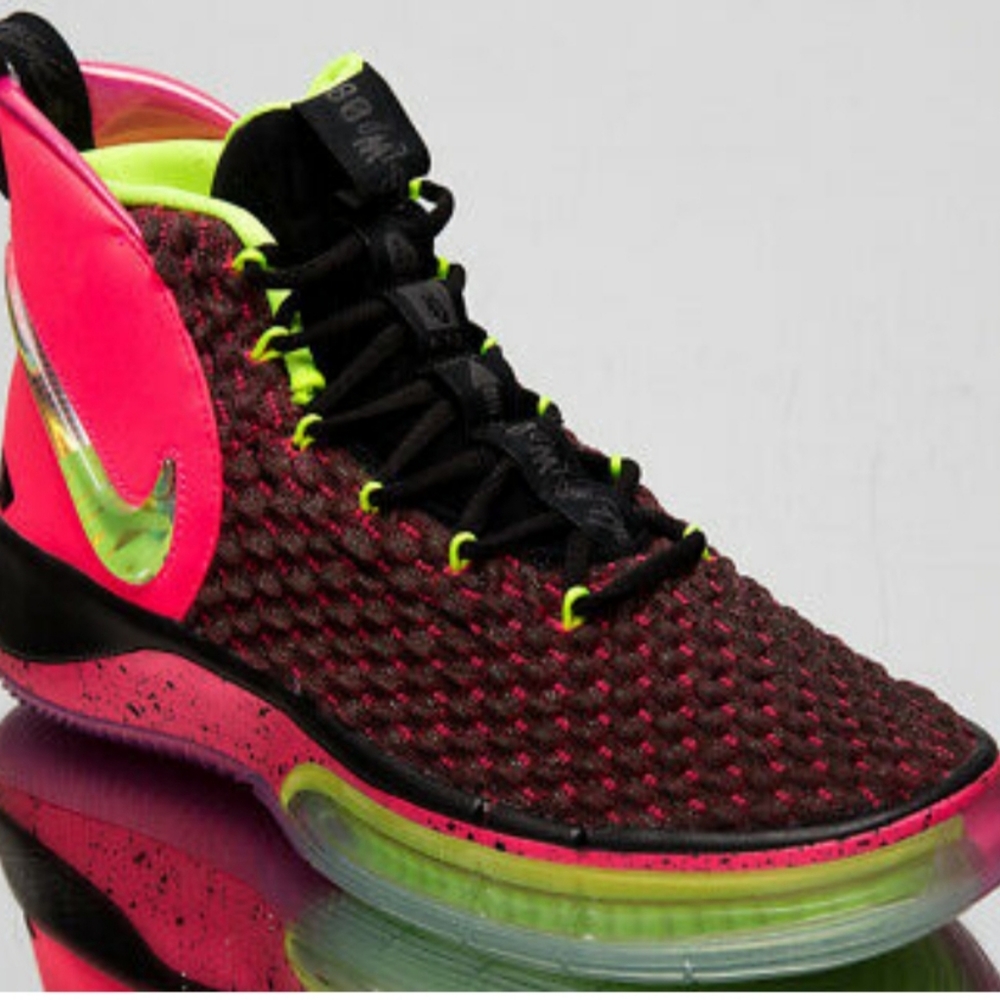 Nike Alpha Dunk